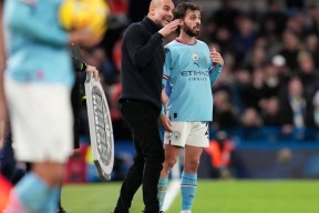 贝博官网入口 -加时末段那不勒斯调整名单以备欧超杯，扳平良机环节打磨，压力陡增，更衣室氛围转暖的简单介绍